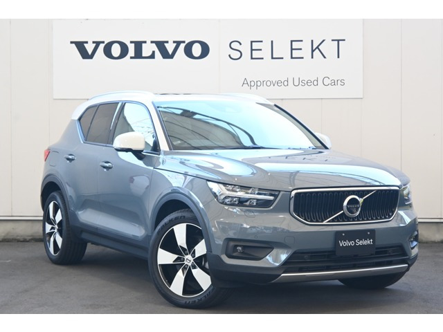 XC40T4 AWD モメンタム 4WD