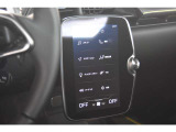 純正ナビゲーションシステム。Apple CarPlayの接続も可能となっています。