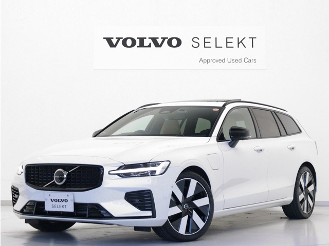 V60ウルトラ T6  AWD プラグインハイブリッド 4WD
