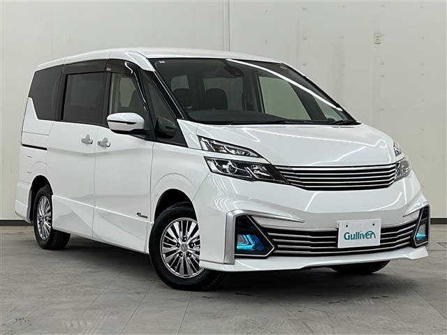 セレナ2.0 ライダー 4WD4WD ワンオーナー