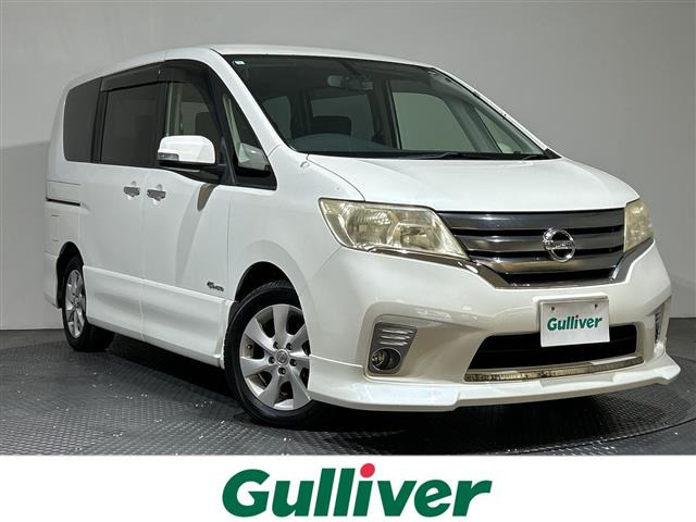 セレナ2.0 ハイウェイスター S-HYBRID Vエアロモード修復歴無し