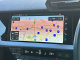 MMIナビゲーション搭載 地図データ最新版にアップデート後ご納車させていただきますのでご安心くださいませ。