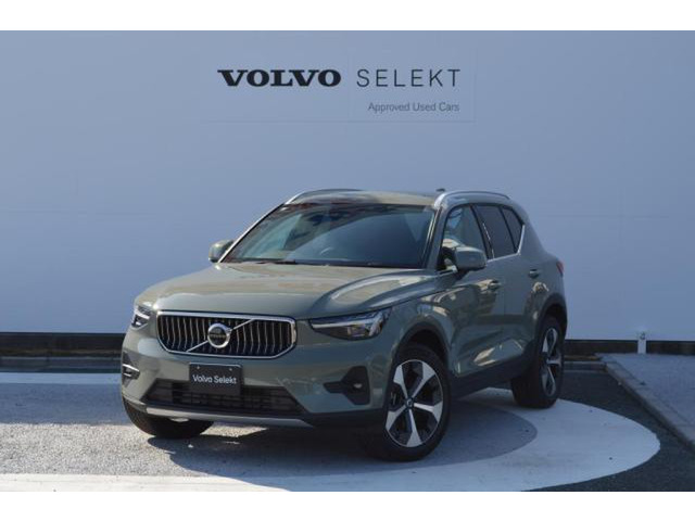 XC40 ウルトラ B4 AWD 4WD