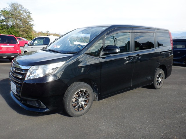 ノア 2.0 X ディライト プラス 4WD 