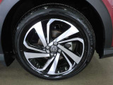 お洒落は足元から♪純正アルミホイール装着です!