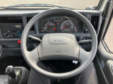 万が一お車にトラブルが発生してお困りの時も、積載車完備(レッカー)でアフターフォーもお任せください。