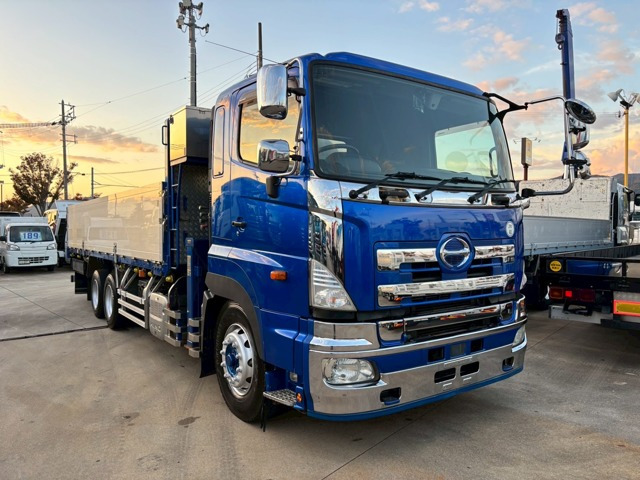 プロフィア クレーン 4段クレーン