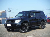 パジェロ 3.0 ロング エクシード 4WD 社外アルミホイール・社外マフラー