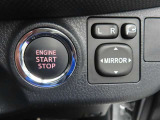 プッシュスタートです。エンジンの始動、停止がワンタッチ操作で出来ます。