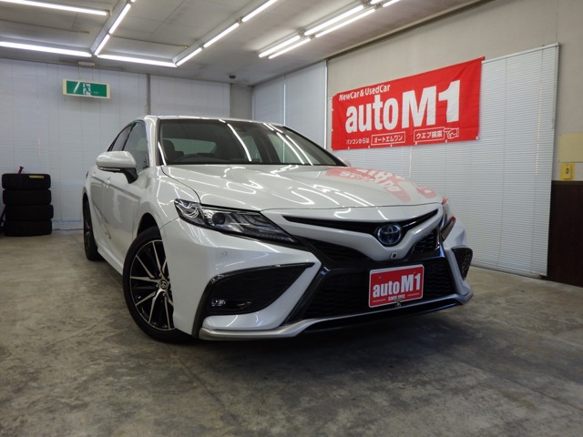 カムリ2.5 WS レザーパッケージ E-Four 4WD