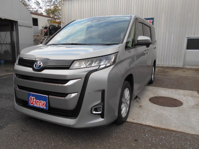 ノア 1.8 ハイブリッド G E-Four 4WD