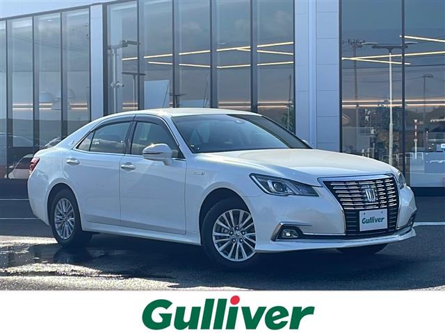 クラウンハイブリッド 2.5 ロイヤルサルーン Four 4WD4WD 修復歴無し