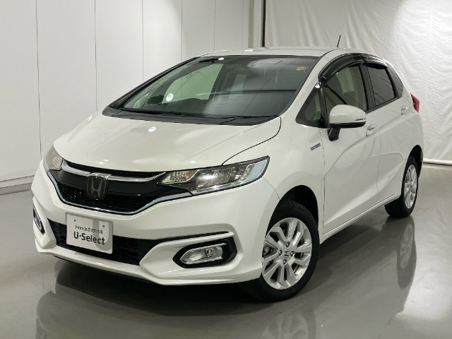 フィット1.5 ハイブリッド L ホンダセンシング 4WD