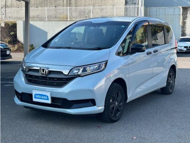 フリード1.5 ハイブリッド G ブラックスタイル 4WD