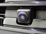 ご納車前にはプロの整備士が点検を行い、交換の必要がある部品は交換してからご納車いたします。また、その後の点検・整備・車検等も当社にお任せください。