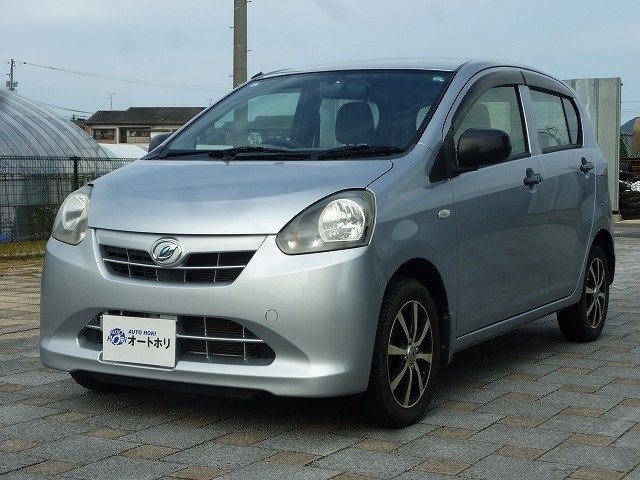 ミライースLf メモリアルエディション 4WD