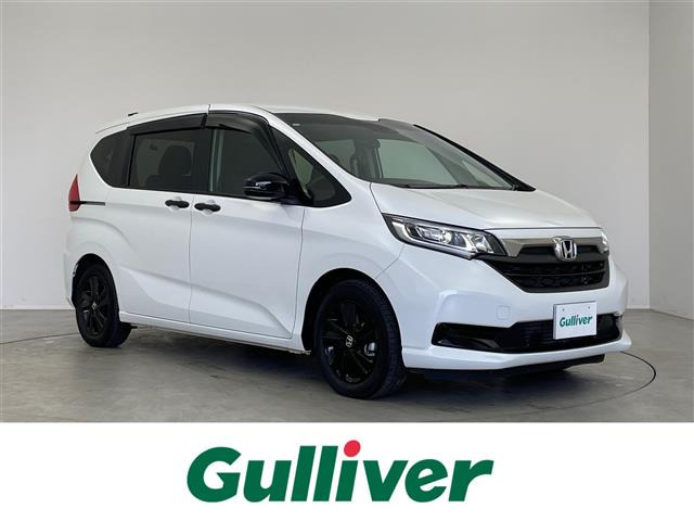 フリード1.5 G ブラックスタイル修復歴無し