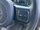 クルーズコントロール装備。 アクセル操作なしでも車が自動でスピードを一定に保ってくれる機能で、長距離運転をサポートしてくれます。
