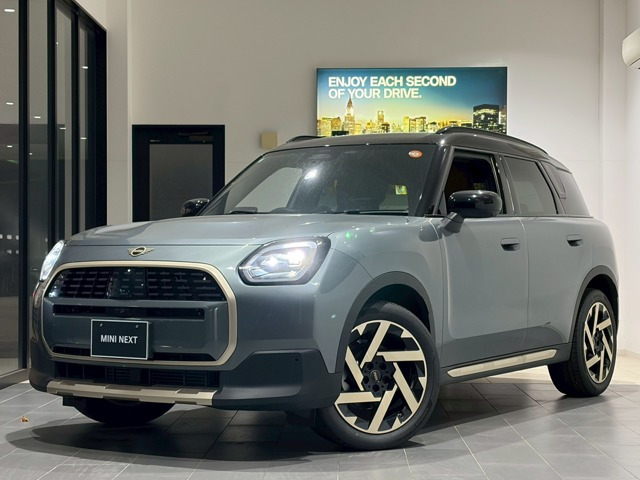 ミニカントリーマンC DCT