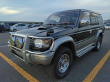 パジェロ 2.8 ミッドルーフ ワイド XR-II ディーゼル 4WD 5MT 寒冷地特別仕様車 2バ...