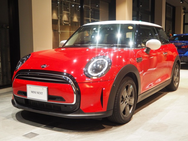 ミニクーパー プレミアム プラスパッケージ DCT