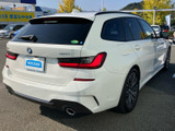 3シリーズツーリング 320d xドライブ Mスポーツ  4WD 