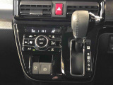 温度を設定すれば、自動で車内の温度管理をしてくれる優れものです♪ATミッションで運転楽々
