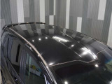 全車整備代金を車両本体価格に含んでおります。法定点検整備または定期点検を実施し、点検記録簿を発行致します。