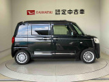 車両右側面からの写真になります。車をご覧になりたい時はお気軽に最寄りの店舗へご相談下さい。