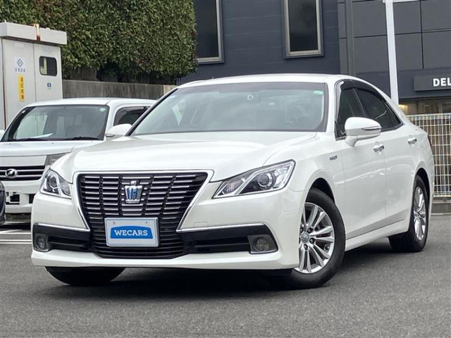 クラウンハイブリッド 2.5 ロイヤルサルーン