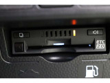 ボイスタイプのETC2.0搭載。高速道路出入口もスマートに通過!今やマストアイテムですね。納車前には使用できるようセットアップさせていただきます。ETCカードの取扱もしておりますのでご相談ください。
