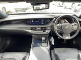 LS 500 Fスポーツ 本革シート サンルーフ
