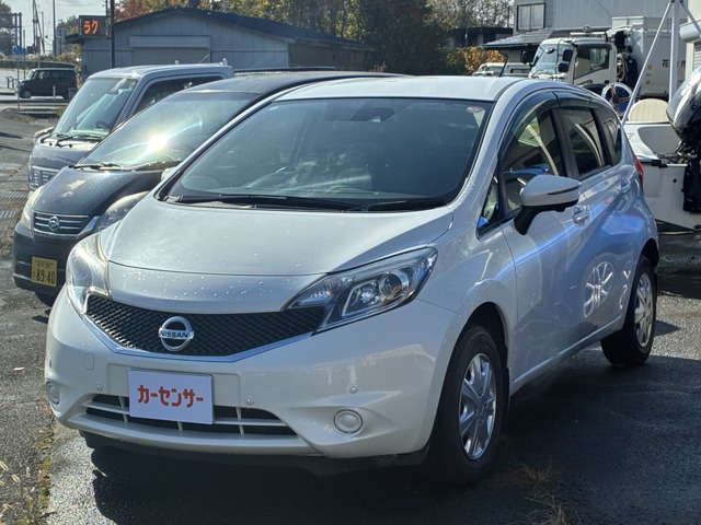 ノート1.2 X FOUR Vセレクション プラスセーフティ 4WD