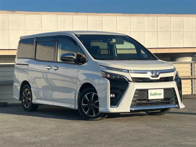 ヴォクシー 2.0 ZS 煌 修復歴無し