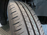 溝もしっかりある良好な夏タイヤです。