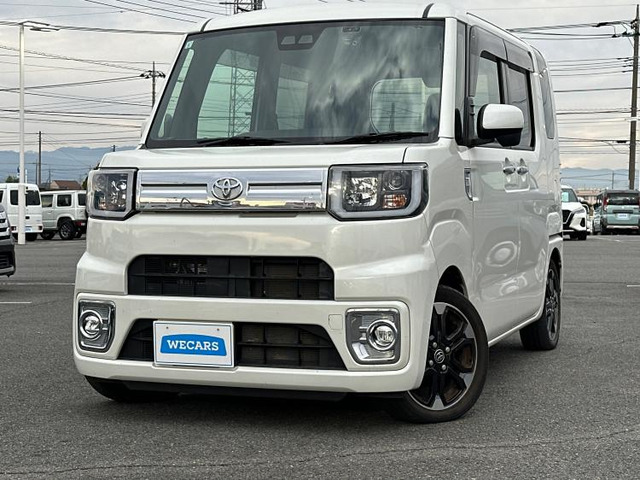 ピクシスメガ Gターボ レジャーエディション SAIII 