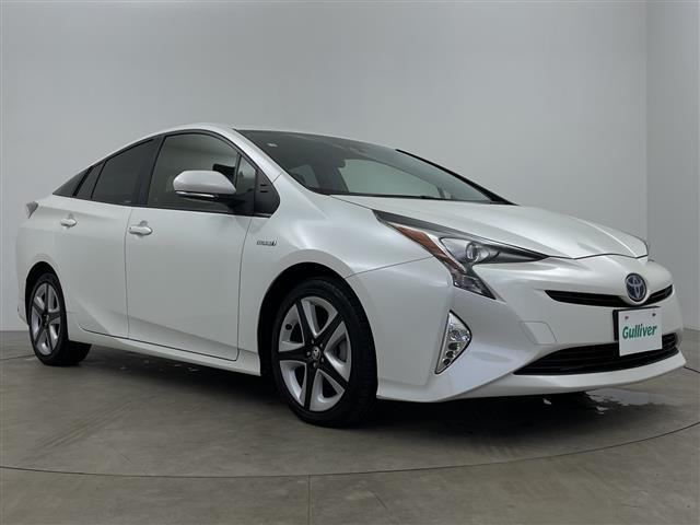 プリウス 1.8 S ツーリングセレクション 本革シート ワンオーナー