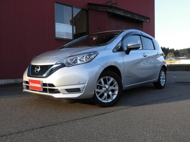 ノート1.2 e-POWER X FOUR Vセレクション 助手席回転シート 4WD