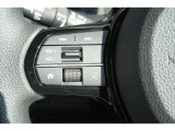ステアリングスイッチ付きなので、運転中も安全に手元でオーディオの操作ができます!