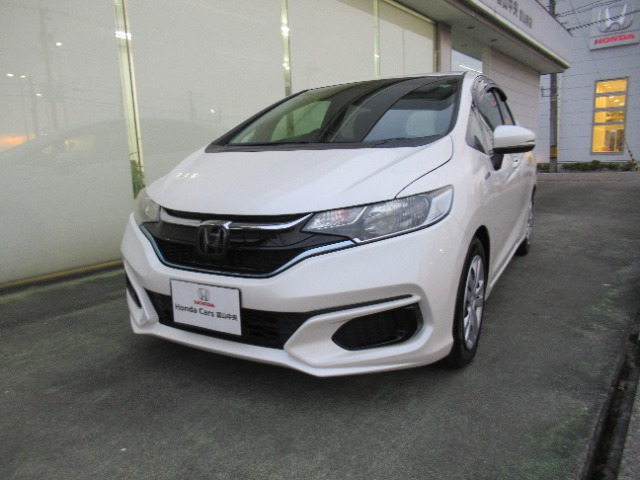 フィット 1.5 ハイブリッド F 