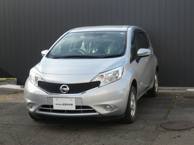 ノート1.2 X FOUR Vセレクション プラスセーフティ 4WD