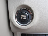 プッシュエンジンスタートシステム、エンジン始動・停止をワンタッチで行うことができます。