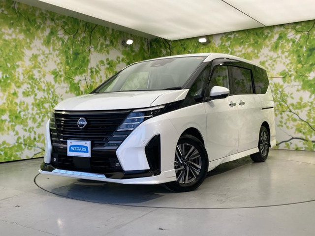 セレナ 1.4 e-POWER ハイウェイスター V