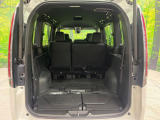 普段のお買い物や通勤、送迎等に十分な荷室スペースを確保しております。セカンドシートを倒すと、大きな荷物の積載も可能です♪