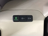 ★ECONスイッチ★ エコドライブを加速しよう!スイッチをONにすると、運転の仕方によるロスを抑え込み燃費をよくするようクルマが頑張ります(*^ー^*)燃費向上にチャレンジ♪