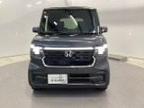 このフロントマスクは個性もいっぱい 人気の車です。