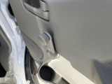 ドアトリムにはペットボトル収納ポケットがございます。