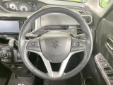 【純正革巻きステアリング】上質な革を使用することで、手にしっかり馴染みとても運転しやすいハンドルです♪