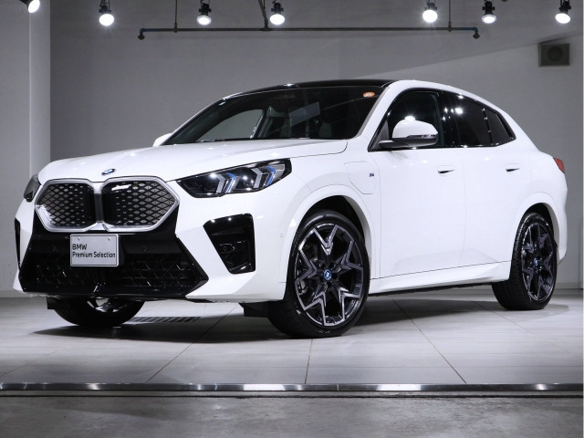 iX2 xドライブ30 Mスポーツ 4WD