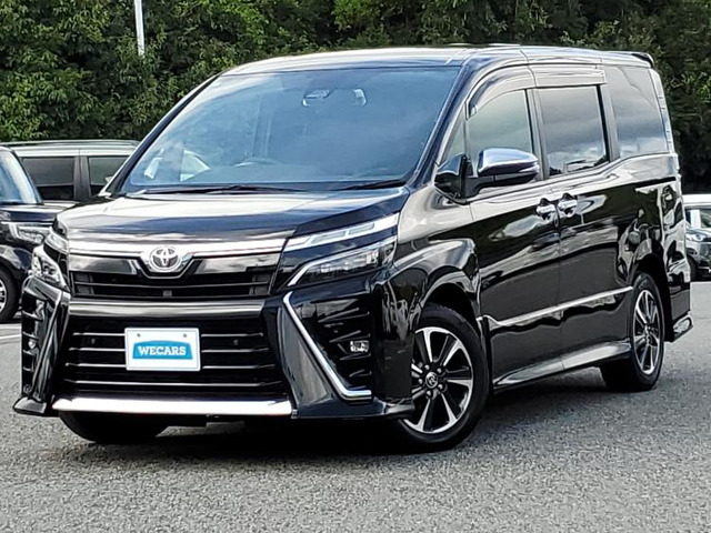 ヴォクシー 2.0 ZS 煌III （3BA-ZRR80W）